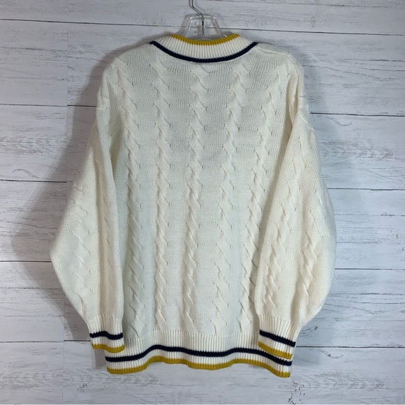 H&M Divided V Neck cable knit ivory oversized preppy sweater size Small - Picture 5 of 7